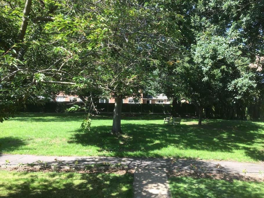 Cherry Cottage 웨스트 머씨 외부 사진